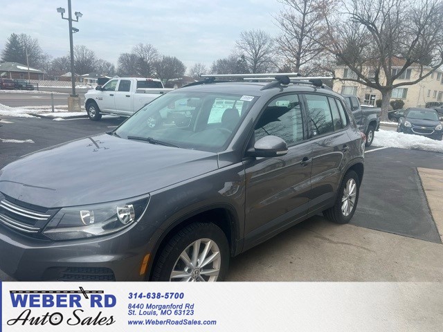 Volkswagen Tiguan Limited 2.0T FWD - St. Louis MO