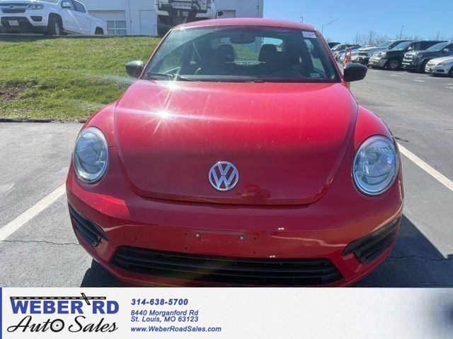 Volkswagen Beetle S - St. Louis MO