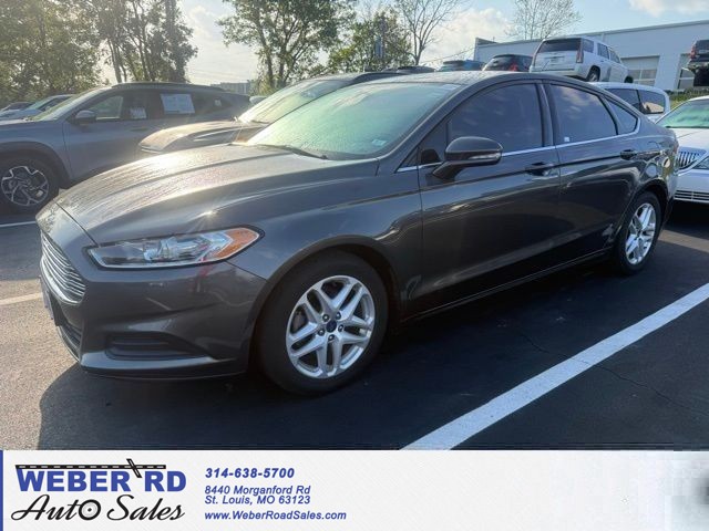 Ford Fusion SE - St. Louis MO