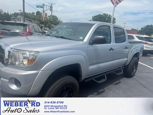 Toyota Tacoma PreRunner - St. Louis MO