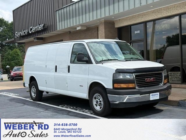 GMC Savana Cargo Van RWD 3500 155" - St. Louis MO