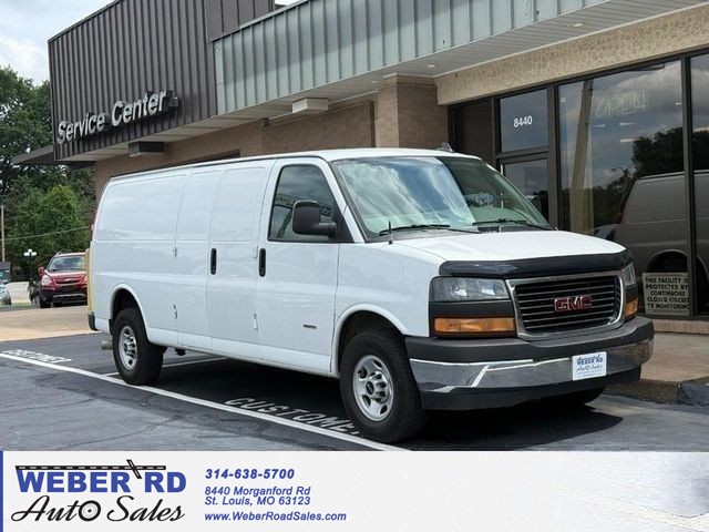 GMC Savana Cargo Van RWD 3500 155" - St. Louis MO