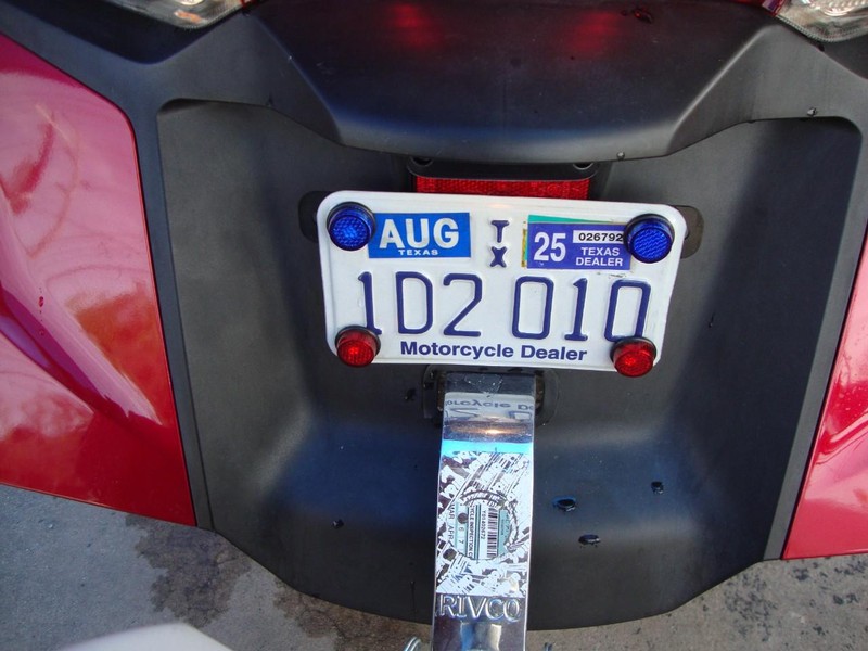 Honda GOLDWING Vehicle Full-screen Gallery Image 07