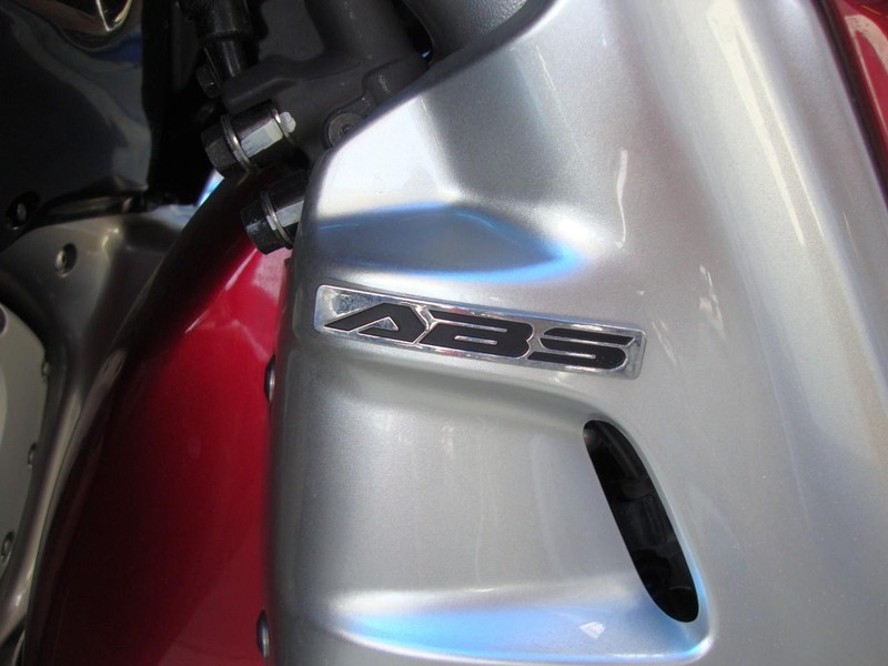 Honda GOLDWING Vehicle Full-screen Gallery Image 20