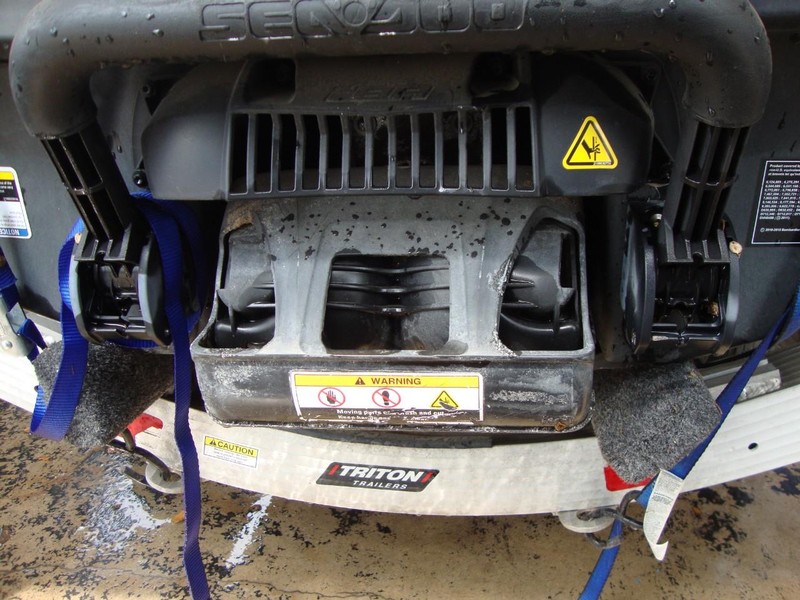 Seadoo WAKE155 Vehicle Full-screen Gallery Image 03