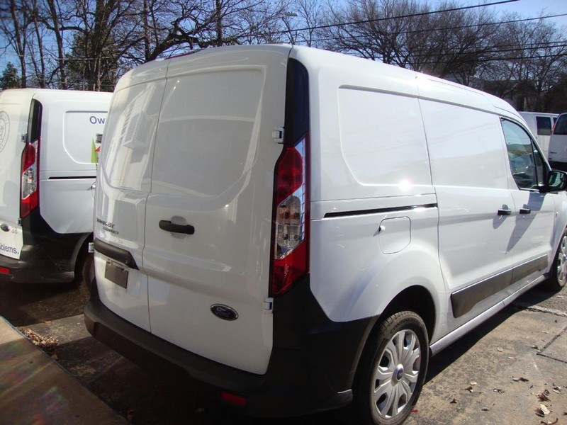 Ford Transit Connect Van Vehicle Full-screen Gallery Image 02