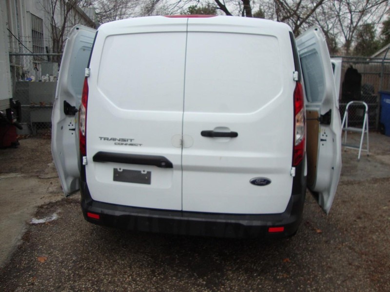 Ford Transit Connect Van Vehicle Full-screen Gallery Image 09