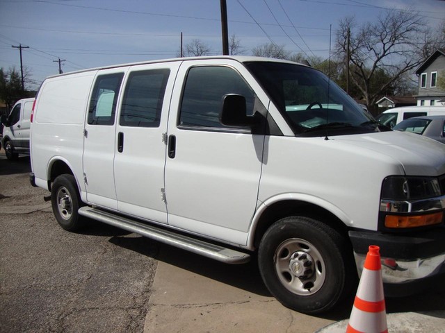 Chevrolet Express Cargo Van RWD 2500 135" - Austin TX
