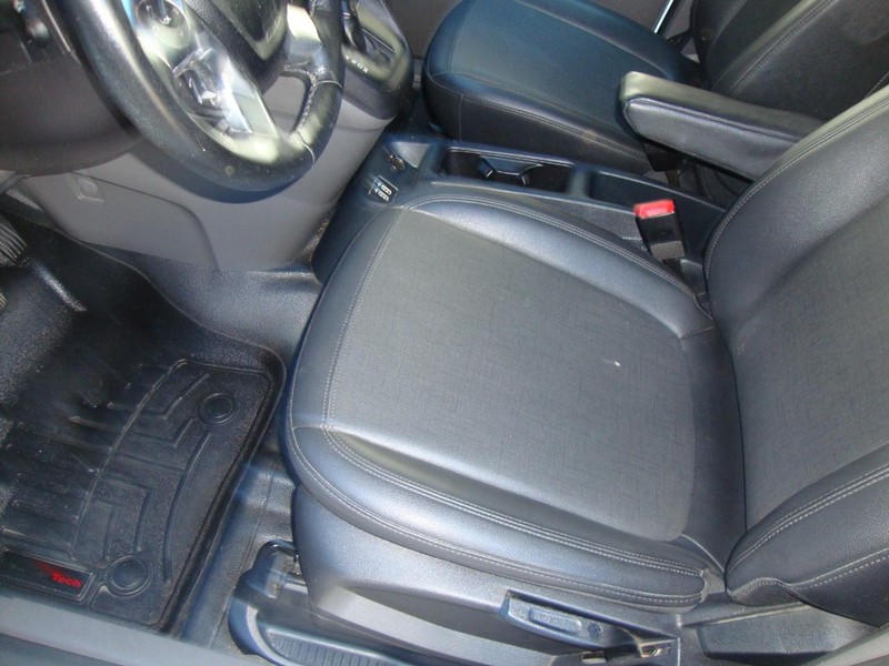Ford Transit Connect Van Vehicle Full-screen Gallery Image 13