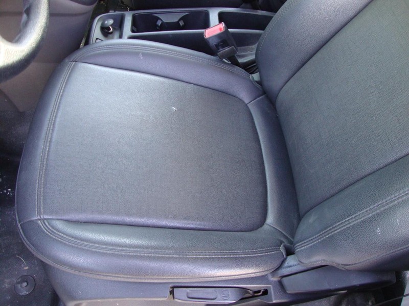 Ford Transit Connect Van Vehicle Full-screen Gallery Image 05