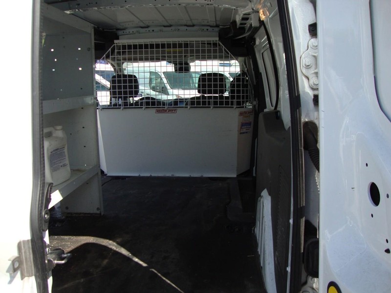 Ford Transit Connect Van Vehicle Full-screen Gallery Image 11