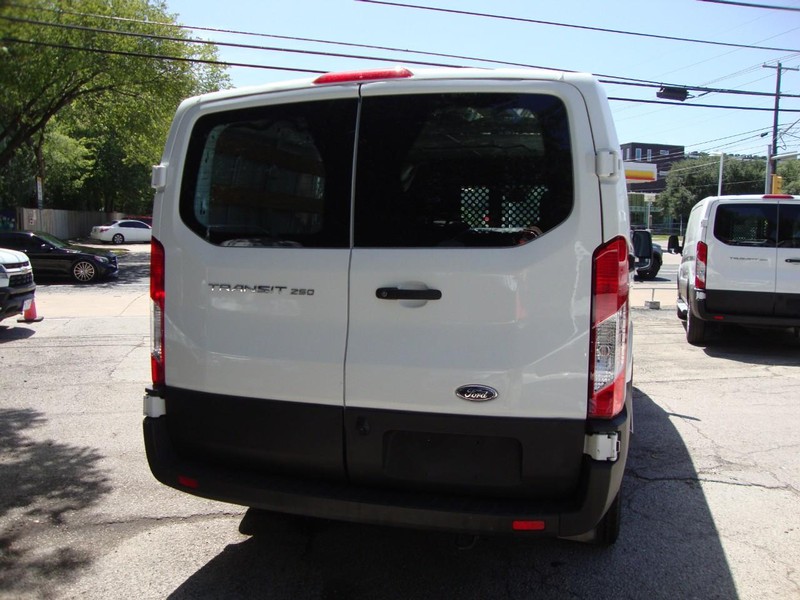Ford Transit Cargo Van Vehicle Full-screen Gallery Image 17