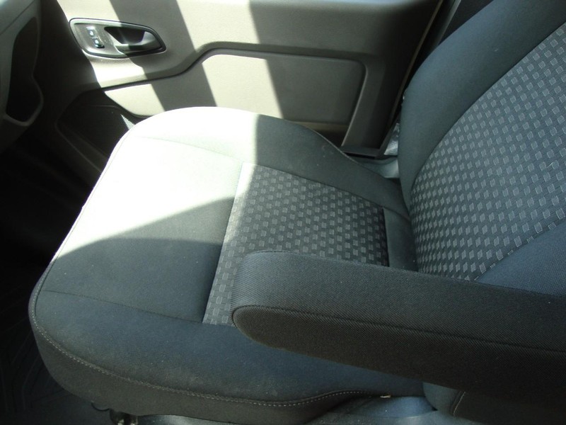 Ford Transit Cargo Van Vehicle Full-screen Gallery Image 24