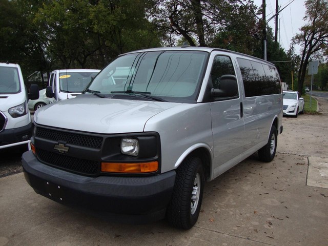 Chevrolet Express Passenger LS 12 PASSENGER - Austin TX