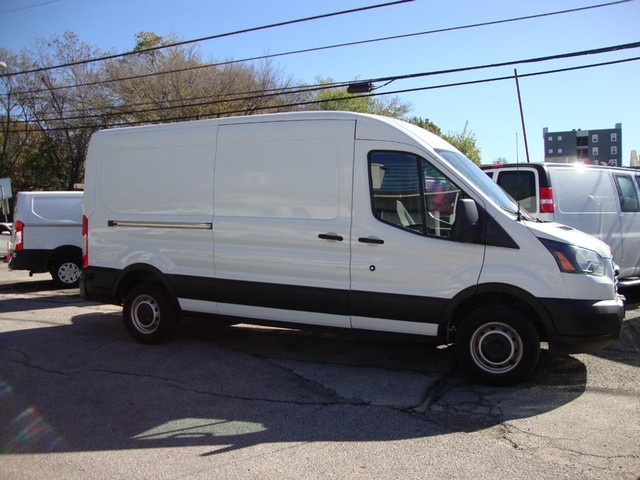 Ford Transit Van T-250 148" Med Rf 9000 GVWR Sliding RH Dr - Austin TX