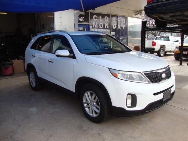 Kia Sorento LX - Austin TX