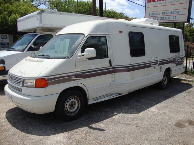 Winnebago Rialta 22 feet - Austin TX