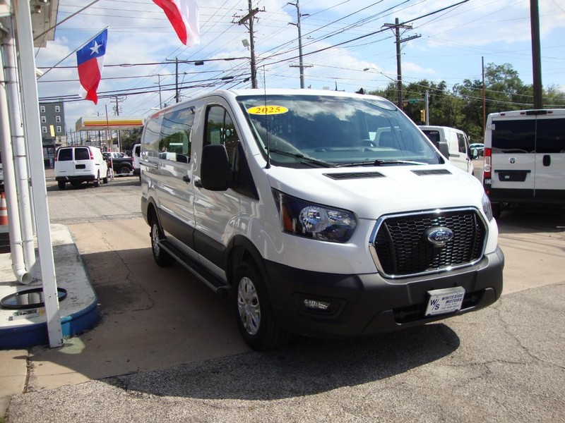 2025 Ford Transit Van Base