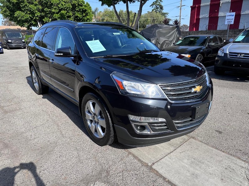 Chevrolet Traverse Vehicle Full-screen Gallery Image 7