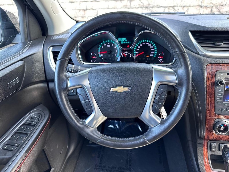 Chevrolet Traverse Vehicle Full-screen Gallery Image 22