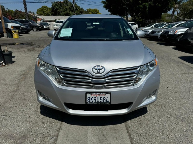 Toyota Venza Vehicle Full-screen Gallery Image 8
