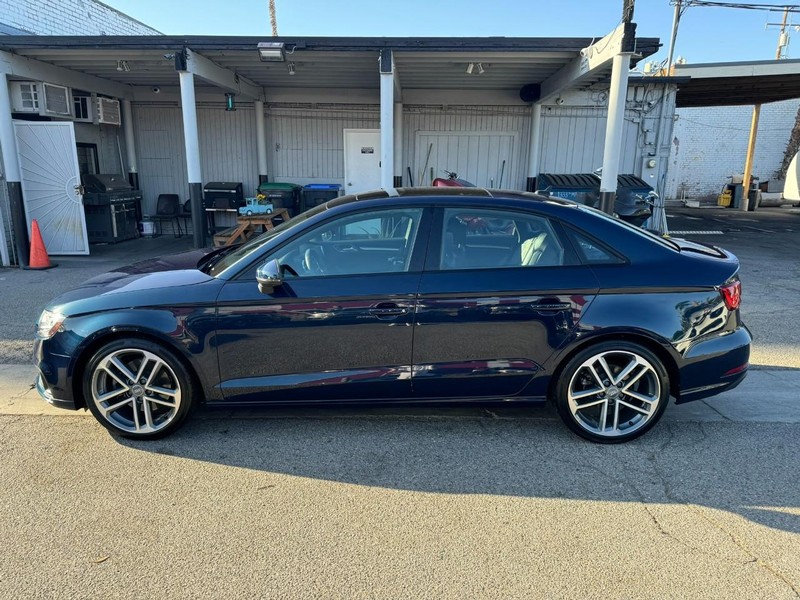 Audi A3 Sedan Vehicle Full-screen Gallery Image 2