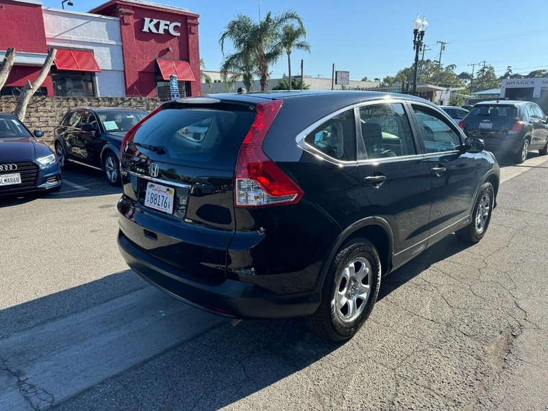 Honda CR-V Vehicle Full-screen Gallery Image 5