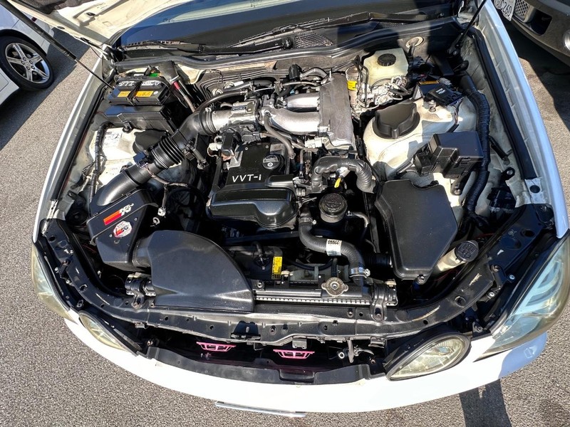 Lexus GS 300 Vehicle Full-screen Gallery Image 22