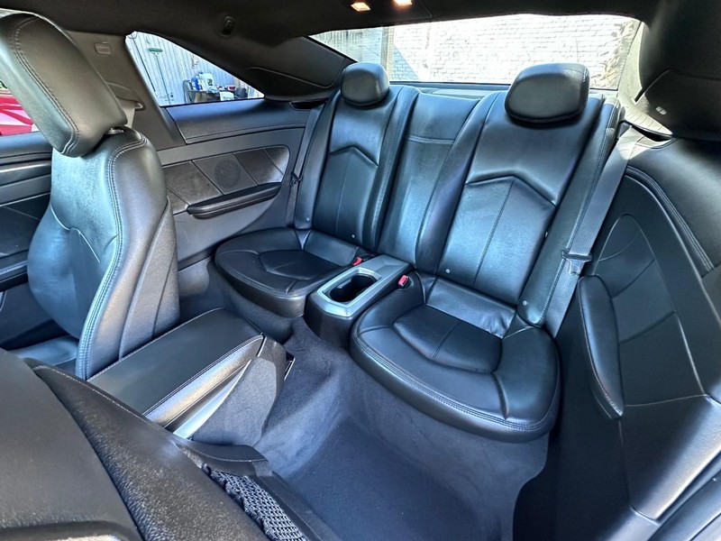 Cadillac CTS Coupe Vehicle Full-screen Gallery Image 14