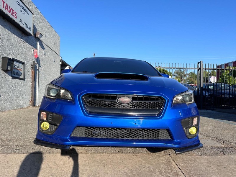 Subaru WRX Vehicle Full-screen Gallery Image 8