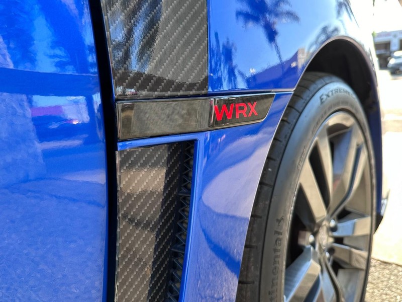 Subaru WRX Vehicle Full-screen Gallery Image 10