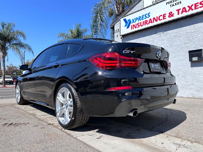 BMW 5 Series Gran Turismo Vehicle Full-screen Gallery Image 3