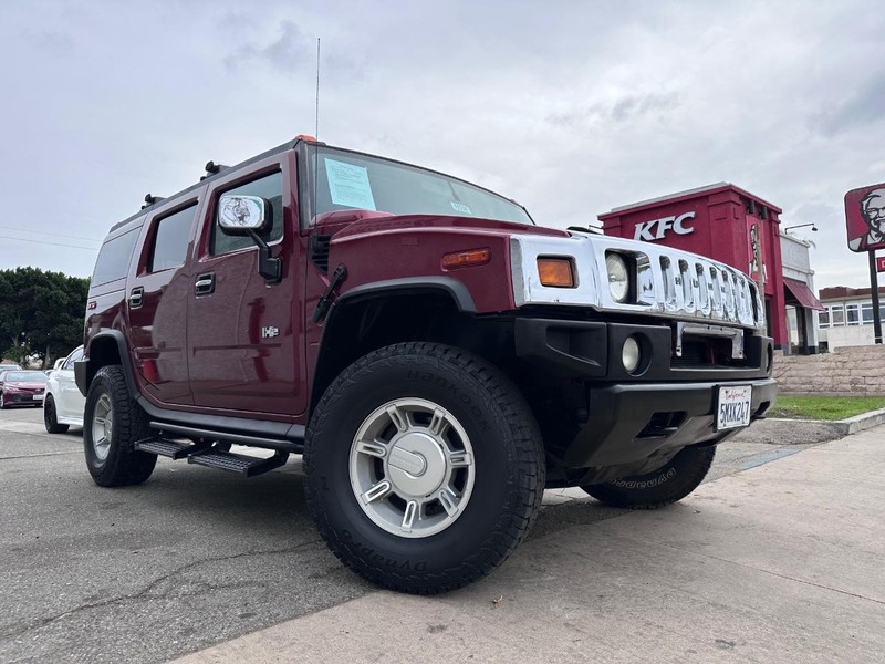 HUMMER H2 Vehicle Full-screen Gallery Image 7