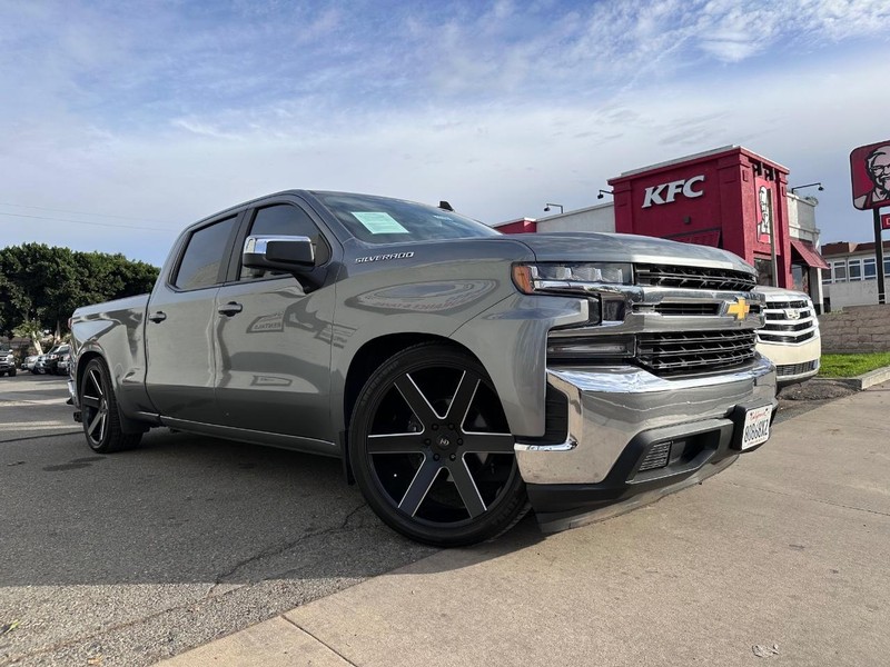 Chevrolet Silverado 1500 Vehicle Full-screen Gallery Image 6