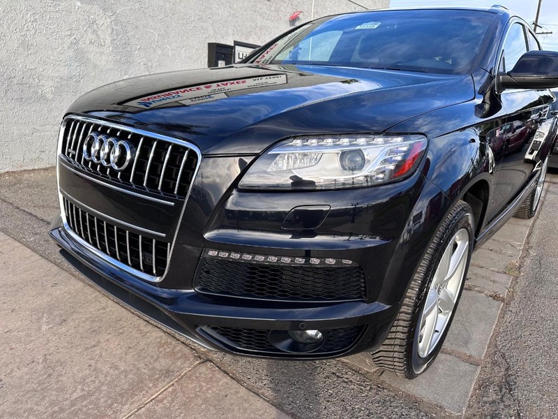 Audi Q7 Vehicle Full-screen Gallery Image 10