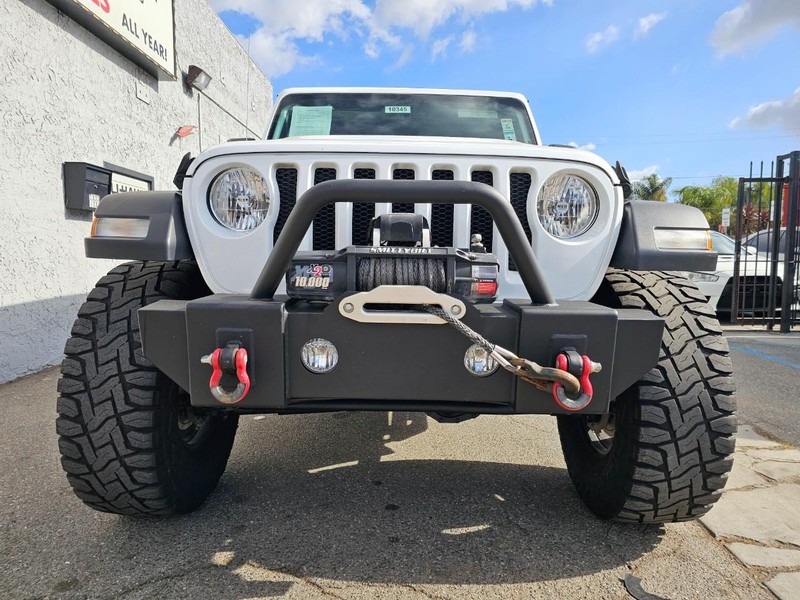 Jeep Wrangler Unlimited Vehicle Full-screen Gallery Image 8