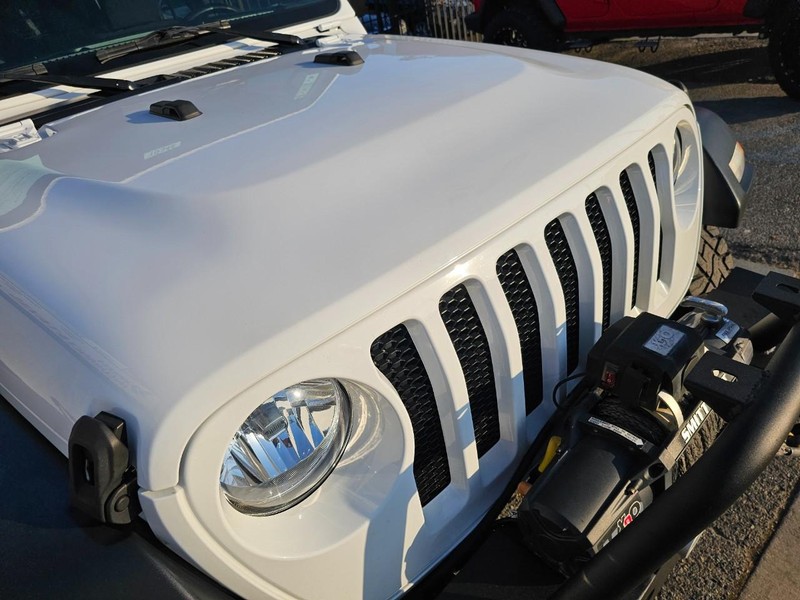 Jeep Wrangler Unlimited Vehicle Full-screen Gallery Image 9