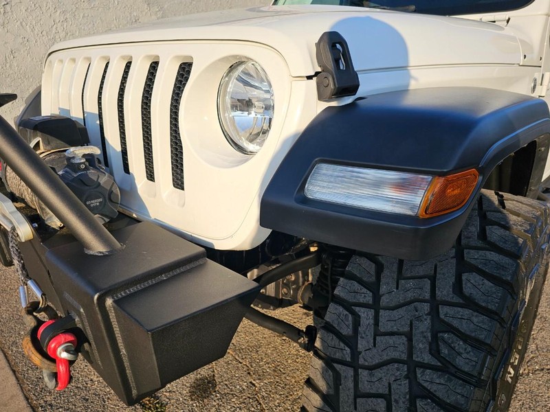 Jeep Wrangler Unlimited Vehicle Full-screen Gallery Image 10