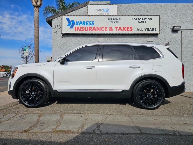 Kia Telluride Vehicle Full-screen Gallery Image 2