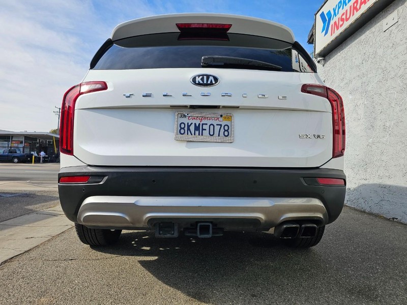 Kia Telluride Vehicle Full-screen Gallery Image 4