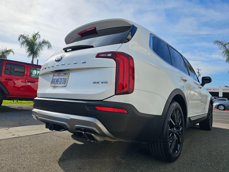 Kia Telluride Vehicle Full-screen Gallery Image 5