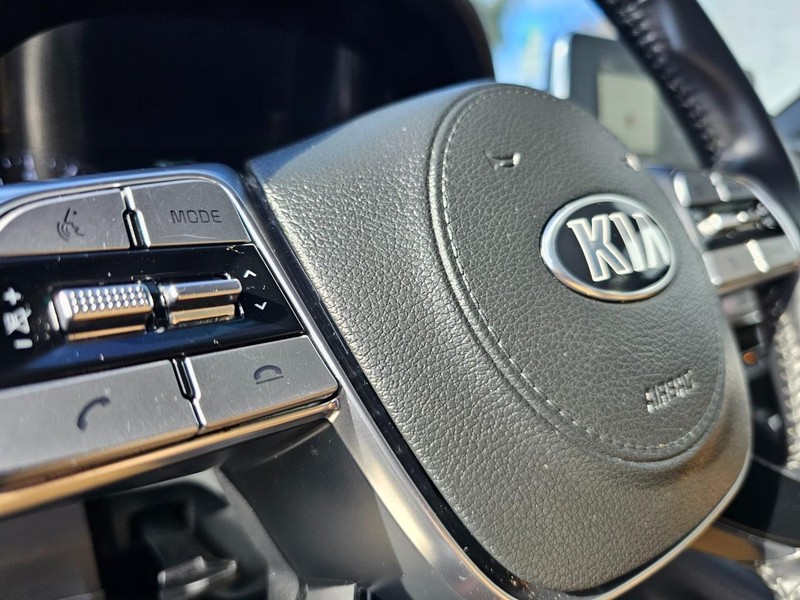 Kia Telluride Vehicle Full-screen Gallery Image 17