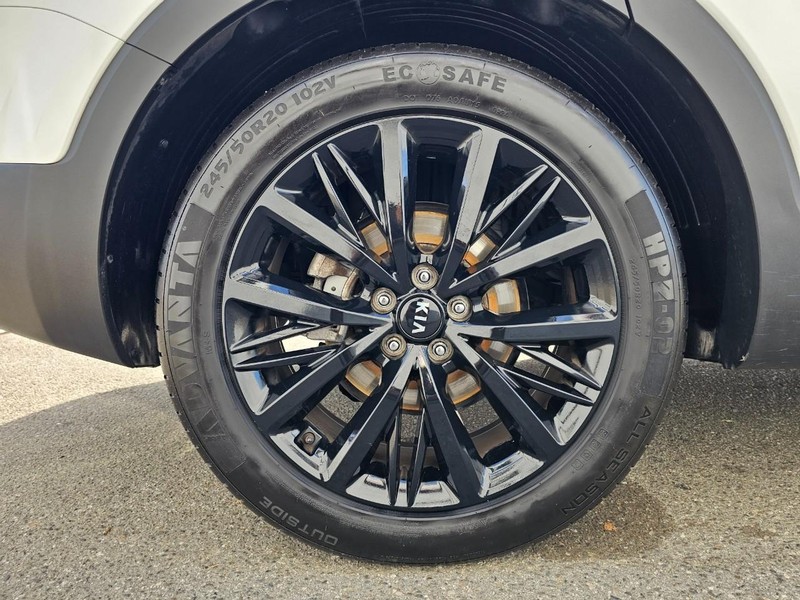 Kia Telluride Vehicle Full-screen Gallery Image 38