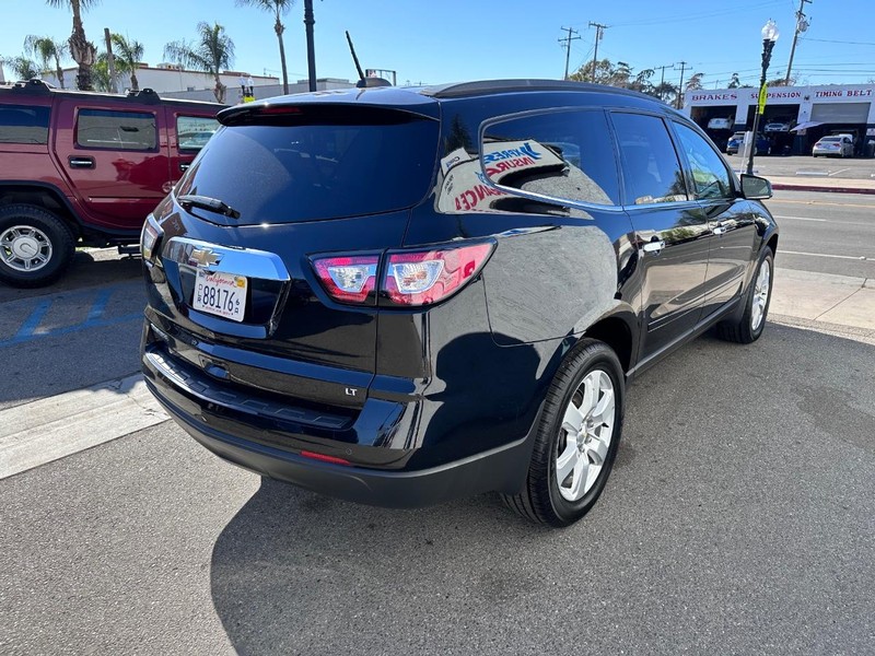 Chevrolet Traverse Vehicle Full-screen Gallery Image 5