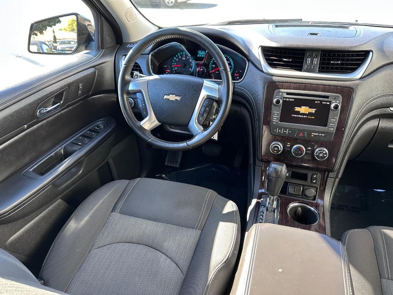 Chevrolet Traverse Vehicle Full-screen Gallery Image 19