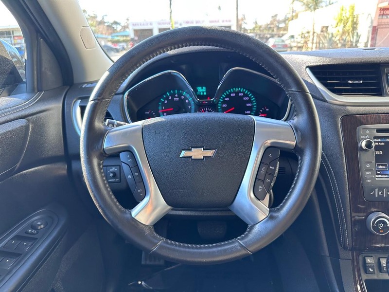 Chevrolet Traverse Vehicle Full-screen Gallery Image 22