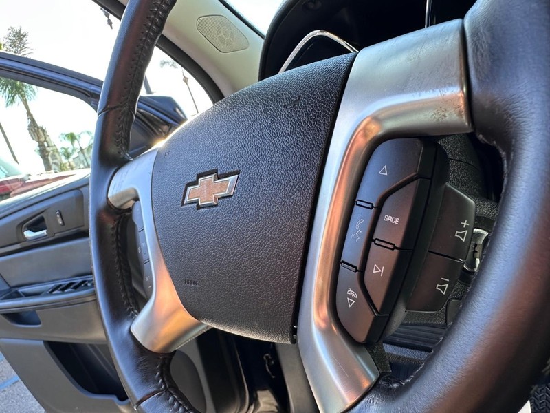 Chevrolet Traverse Vehicle Full-screen Gallery Image 29