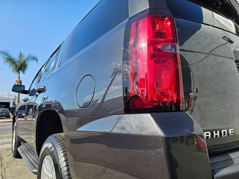 Chevrolet Tahoe Vehicle Full-screen Gallery Image 10
