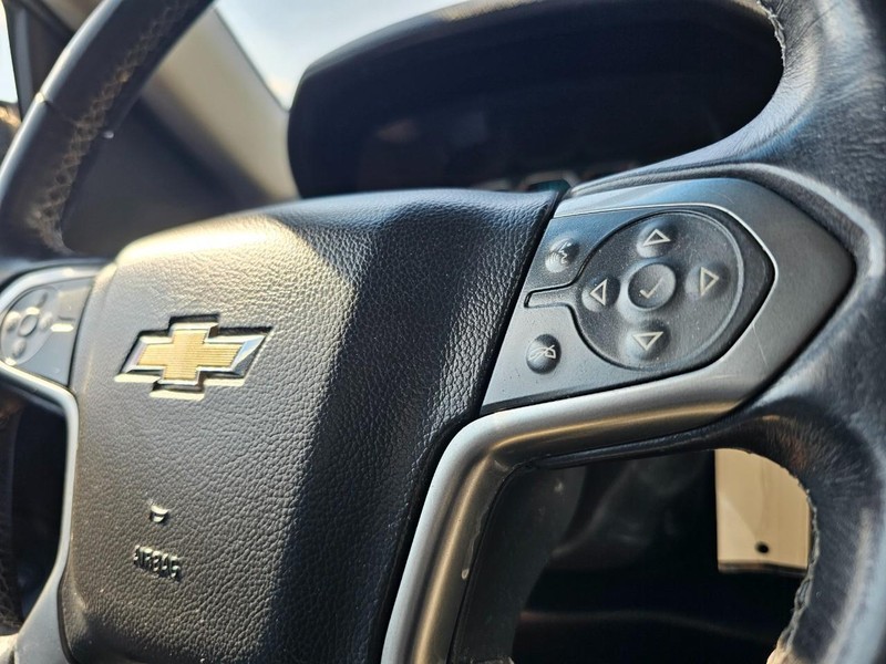 Chevrolet Tahoe Vehicle Full-screen Gallery Image 19