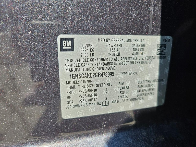 Chevrolet Tahoe Vehicle Full-screen Gallery Image 35